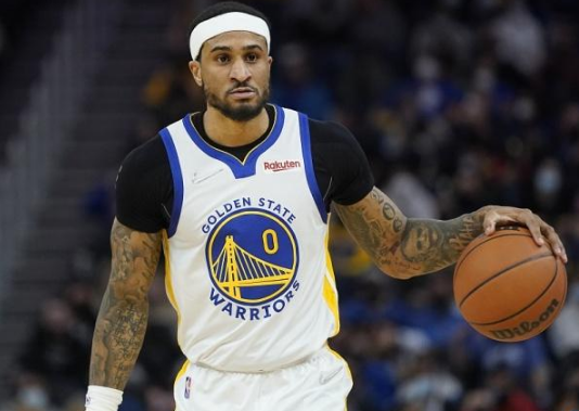 她以惊人的 她以惊人的