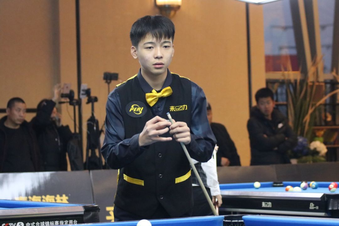 重聚显得尤 重聚显得尤